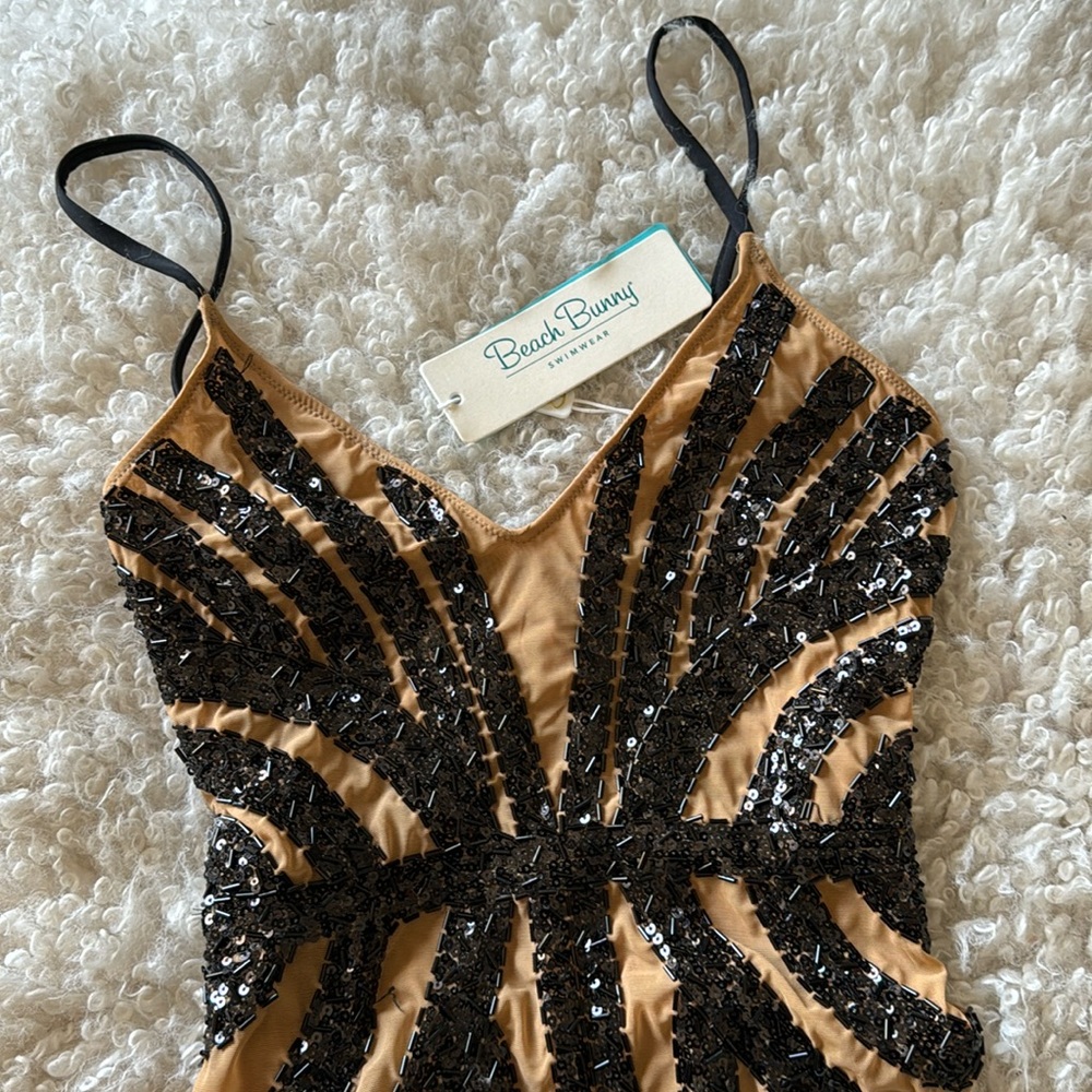 Beach bunny Jolie one piece swimsuit new with tags